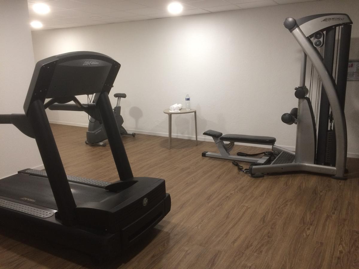Ibis Budget Bordeaux Est Лормон Екстериор снимка